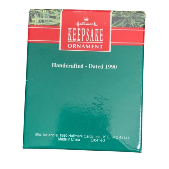 Hallmark Keepsake Ornament Friendship Kitten 1990 Christmas Collectible - Picture 7 of 7